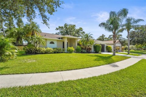 House in Sarasota, Florida 3 bedrooms, 175.12 sq.m. № 1854457 - photo 5
