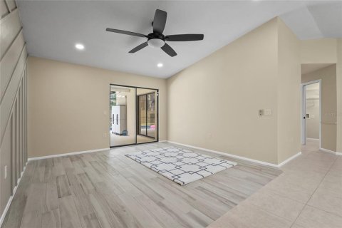 House in Sarasota, Florida 3 bedrooms, 175.12 sq.m. № 1854457 - photo 16