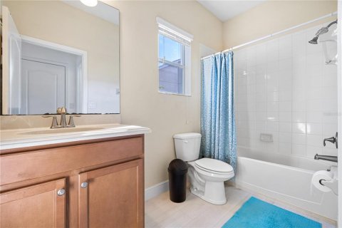 Casa en venta en Winter Garden, Florida, 5 dormitorios, 208.1 m2 № 2142136 - foto 18