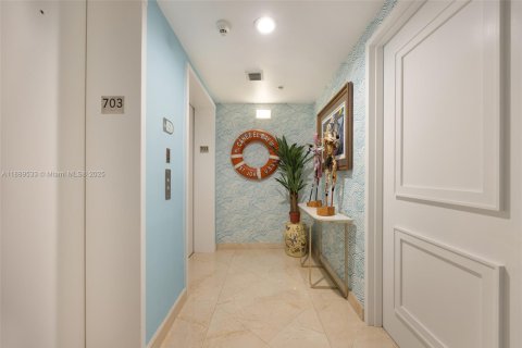 Copropriété à vendre à Miami Beach, Floride: 3 chambres, 186.55 m2 № 1943621 - photo 19