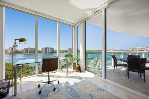 Copropriété à vendre à Miami Beach, Floride: 3 chambres, 186.55 m2 № 1943621 - photo 6