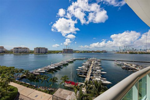 Copropriété à vendre à Miami Beach, Floride: 3 chambres, 186.55 m2 № 1943621 - photo 4