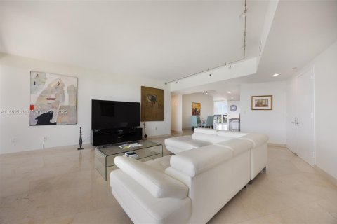 Copropriété à vendre à Miami Beach, Floride: 3 chambres, 186.55 m2 № 1943621 - photo 12