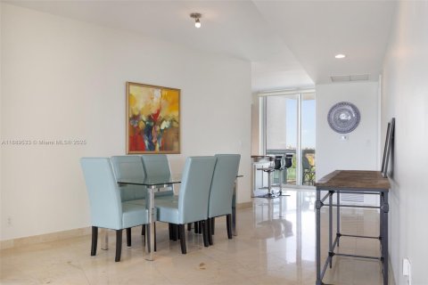 Copropriété à vendre à Miami Beach, Floride: 3 chambres, 186.55 m2 № 1943621 - photo 14