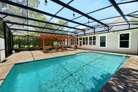 Casa en venta en Kissimmee, Florida, 4 dormitorios, 332.4 m2 № 1791976 - foto 24