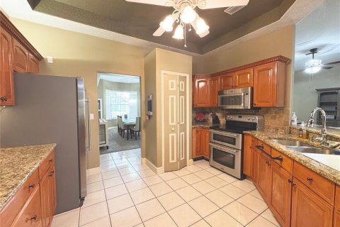 Casa en venta en Kissimmee, Florida, 4 dormitorios, 332.4 m2 № 1791976 - foto 15