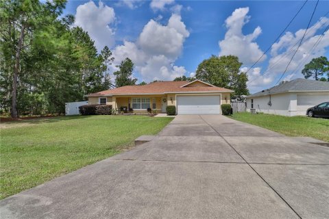 House in Ocala, Florida 3 bedrooms, 127.65 sq.m. № 1902547 - photo 2