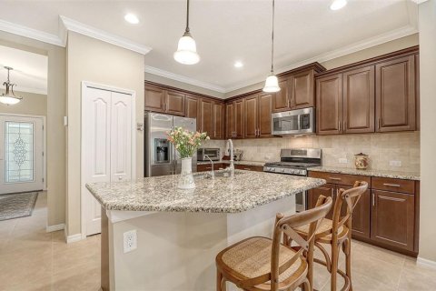 House in Bradenton, Florida 2 bedrooms, 141.68 sq.m. № 2200145 - photo 11