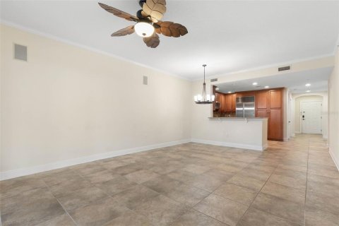 Condo in Palm Coast, Florida, 3 bedrooms № 2197790 - photo 18