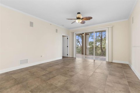 Condo in Palm Coast, Florida, 3 bedrooms № 2197790 - photo 8