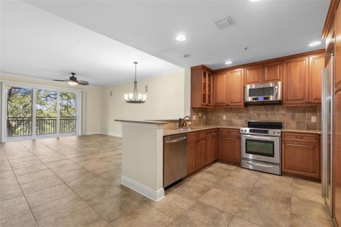 Condo in Palm Coast, Florida, 3 bedrooms № 2197790 - photo 6