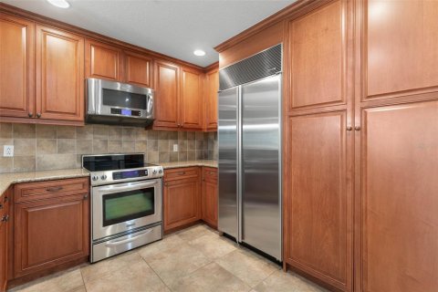 Condo in Palm Coast, Florida, 3 bedrooms № 2197790 - photo 22