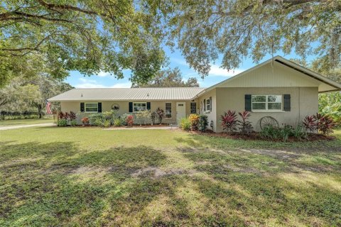 House in LaBelle, Florida 3 bedrooms, 157.93 sq.m. № 1845223 - photo 1