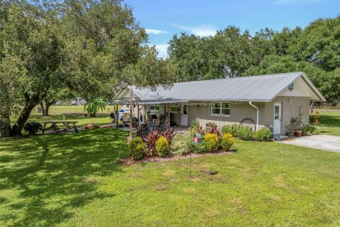 House in LaBelle, Florida 3 bedrooms, 157.93 sq.m. № 1845223 - photo 8