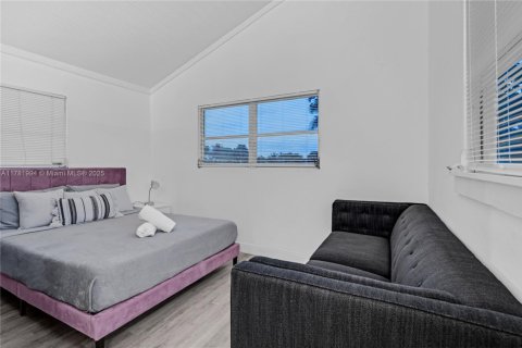 Appartement à louer à Pompano Beach, Floride: 1 chambre, 83.61 m2 № 1701388 - photo 7