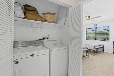 Adosado en venta en Cape Canaveral, Florida, 2 dormitorios, 97.92 m2 № 2204012 - foto 24