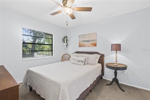 Adosado en venta en Cape Canaveral, Florida, 2 dormitorios, 97.92 m2 № 2204012 - foto 16