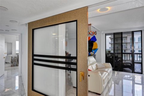 Condo in Orlando, Florida, 3 bedrooms  № 1720319 - photo 4