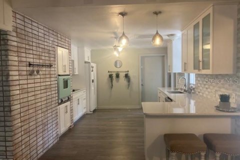 Villa ou maison à vendre à Gainesville, Floride: 3 chambres, 208.29 m2 № 1915121 - photo 10