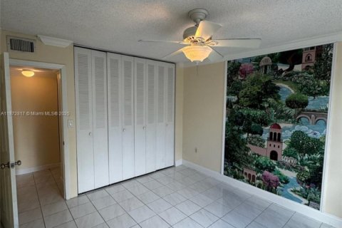 Купить кондоминиум в Авентура, Флорида 2 спальни, 120.77м2, № 1977336 - фото 16