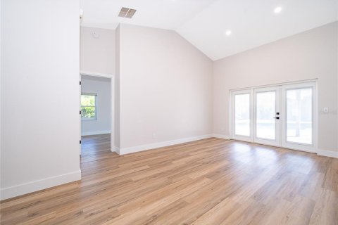 Casa en venta en Orlando, Florida, 4 dormitorios, 190.91 m2 № 2093282 - foto 13