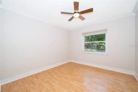 Casa en venta en Orlando, Florida, 4 dormitorios, 190.91 m2 № 2093282 - foto 22