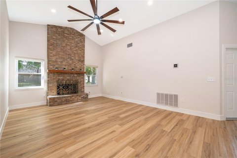 Casa en venta en Orlando, Florida, 4 dormitorios, 190.91 m2 № 2093282 - foto 10