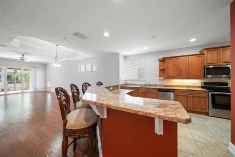Condo in Apollo Beach, Florida, 3 bedrooms  № 1677254 - photo 15