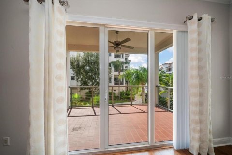 Condo in Apollo Beach, Florida, 3 bedrooms  № 1677254 - photo 10