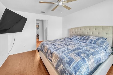 Casa en alquiler en Kissimmee, Florida, 3 dormitorios, 130.06 m2 № 1848702 - foto 13