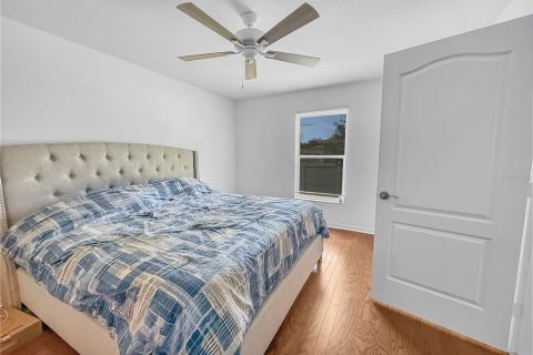 Casa en alquiler en Kissimmee, Florida, 3 dormitorios, 130.06 m2 № 1848702 - foto 12