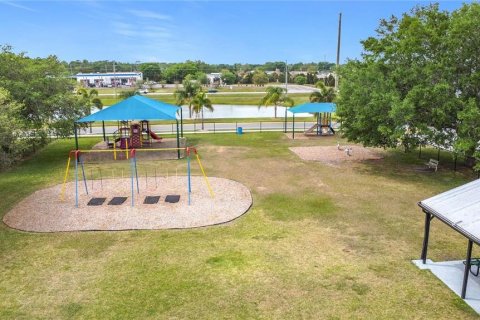 Casa en alquiler en Kissimmee, Florida, 3 dormitorios, 130.06 m2 № 1848702 - foto 28
