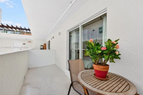 Купить кондоминиум в Майами-Бич, Флорида 1 спальня, 54.81м2, № 2057720 - фото 11