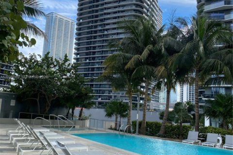 Condo in Miami, Florida, 1 bedroom № 1988271 - photo 23