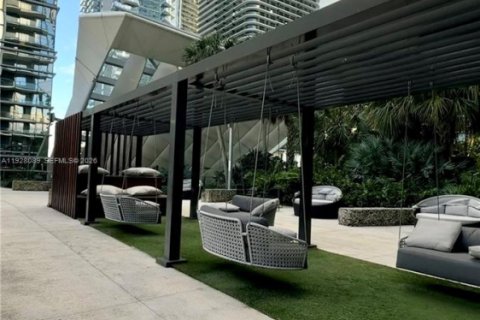 Condo in Miami, Florida, 1 bedroom № 1988271 - photo 29