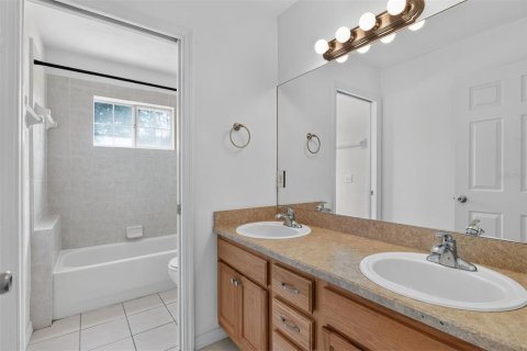 Casa en venta en Gainesville, Florida, 4 dormitorios, 158.21 m2 № 2236941 - foto 30