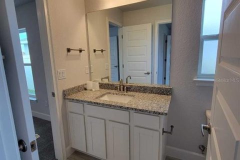 House in Ocala, Florida 4 bedrooms, 196.49 sq.m. № 2152412 - photo 17