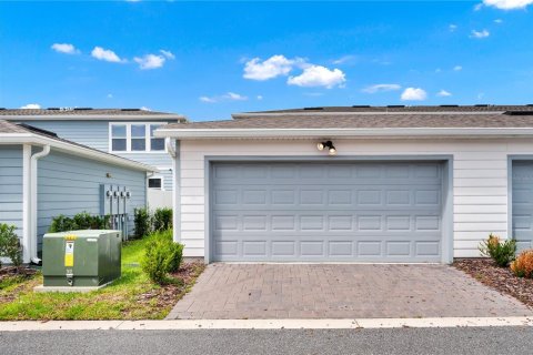 Townhouse in ISLES OF LAKE NONA in Orlando, Florida 4 bedrooms, 172.61 sq.m. № 2196920 - photo 4