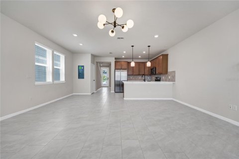 Townhouse in ISLES OF LAKE NONA in Orlando, Florida 4 bedrooms, 172.61 sq.m. № 2196920 - photo 8