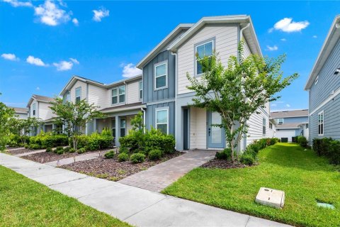 Townhouse in ISLES OF LAKE NONA in Orlando, Florida 4 bedrooms, 172.61 sq.m. № 2196920 - photo 2