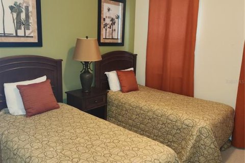 Condo in Kissimmee, Florida, 3 bedrooms  № 2345191 - photo 16