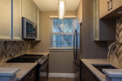 Купить кондоминиум в Майами-Бич, Флорида 1 спальня, 56.67м2, № 1958473 - фото 8