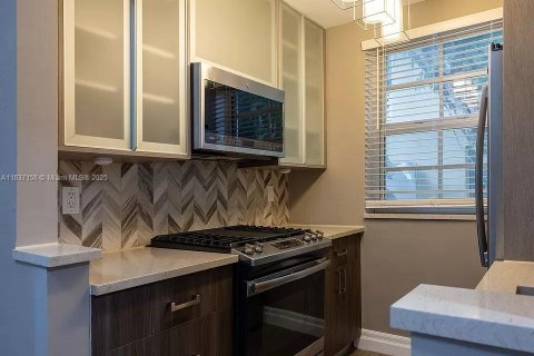 Купить кондоминиум в Майами-Бич, Флорида 1 спальня, 56.67м2, № 1958473 - фото 9