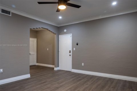 Купить кондоминиум в Майами-Бич, Флорида 1 спальня, 56.67м2, № 1958473 - фото 4