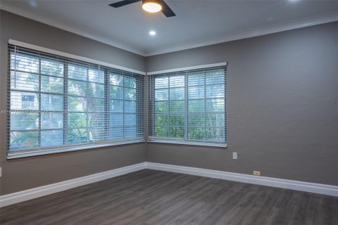 Купить кондоминиум в Майами-Бич, Флорида 1 спальня, 56.67м2, № 1958473 - фото 3