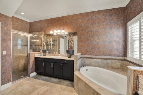House in Tampa, Florida 6 bedrooms, 358.05 sq.m. № 1877431 - photo 20