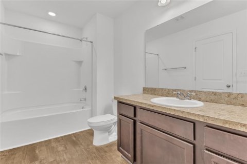 Townhouse in Davenport, Florida 3 bedrooms, 130.43 sq.m. № 1813442 - photo 24