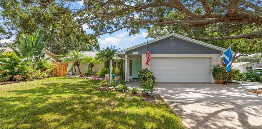 Casa en Seminole, Florida 3 dormitorios, 141.58 m2 № 1914807