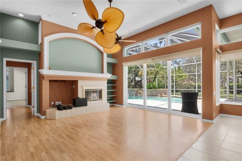Casa en venta en Brandon, Florida, 4 dormitorios, 298.31 m2 № 1887002 - foto 11