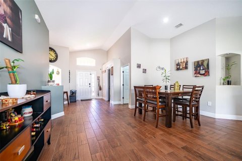 Casa en alquiler en Kissimmee, Florida, 4 dormitorios, 154.59 m2 № 1916326 - foto 9